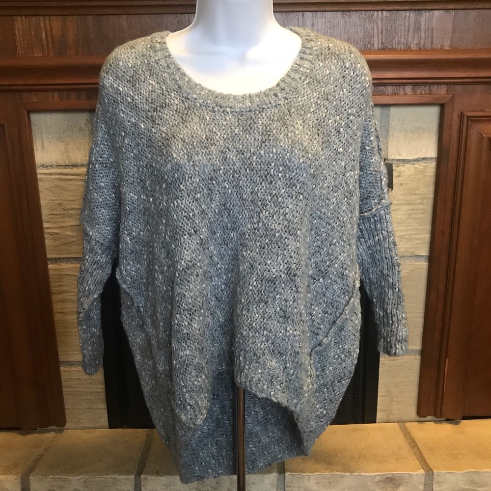 Jennifer Lopez Light Blue Small 3/4 Sleeve Sweater